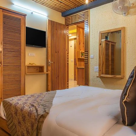 Apartamento Host Jatin Kasauli Crest 7O1827O7O3 Exterior foto