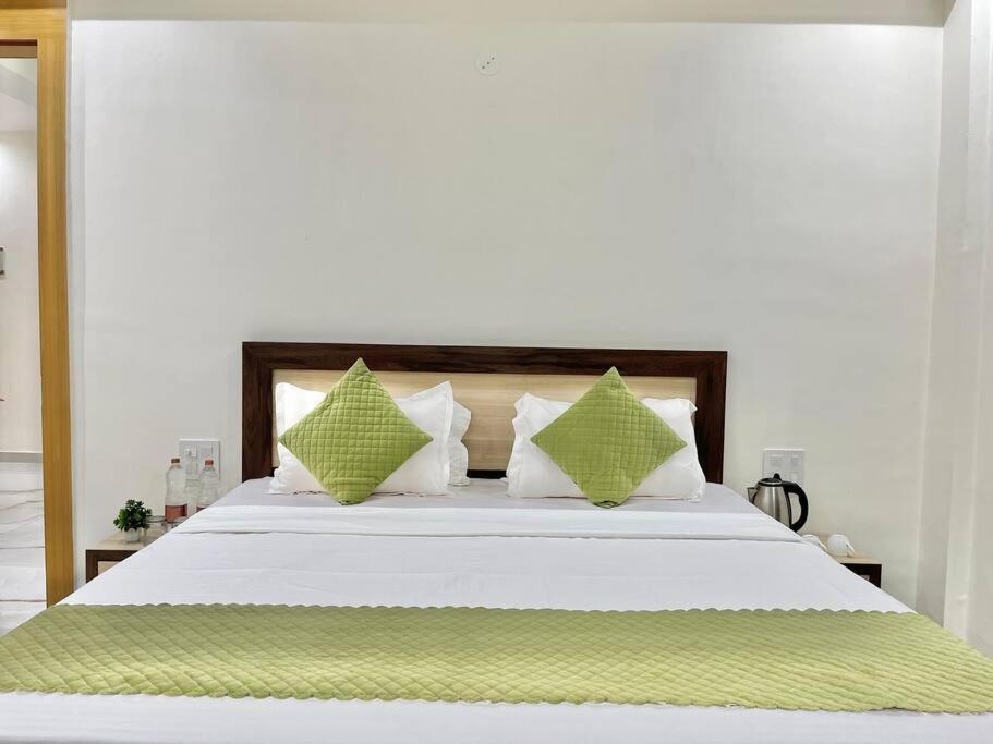 Apartamento Host Jatin Kasauli Crest 7O1827O7O3 Exterior foto