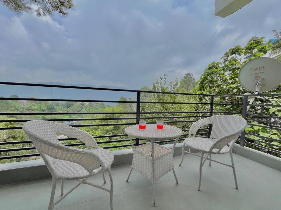 Apartamento Host Jatin Kasauli Crest 7O1827O7O3 Exterior foto