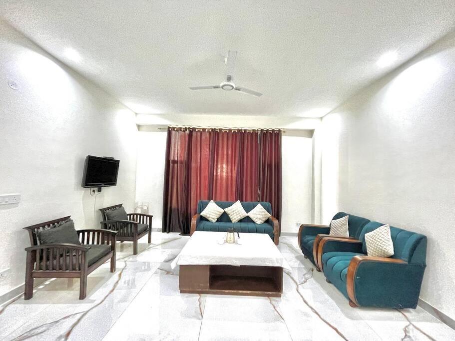 Apartamento Host Jatin Kasauli Crest 7O1827O7O3 Exterior foto
