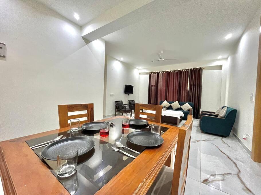 Apartamento Host Jatin Kasauli Crest 7O1827O7O3 Exterior foto