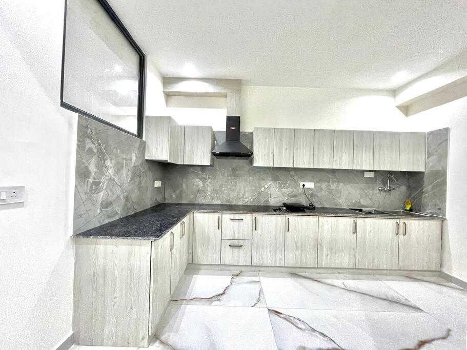 Apartamento Host Jatin Kasauli Crest 7O1827O7O3 Exterior foto