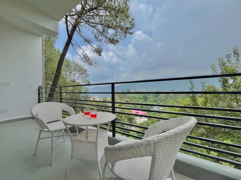 Apartamento Host Jatin Kasauli Crest 7O1827O7O3 Exterior foto