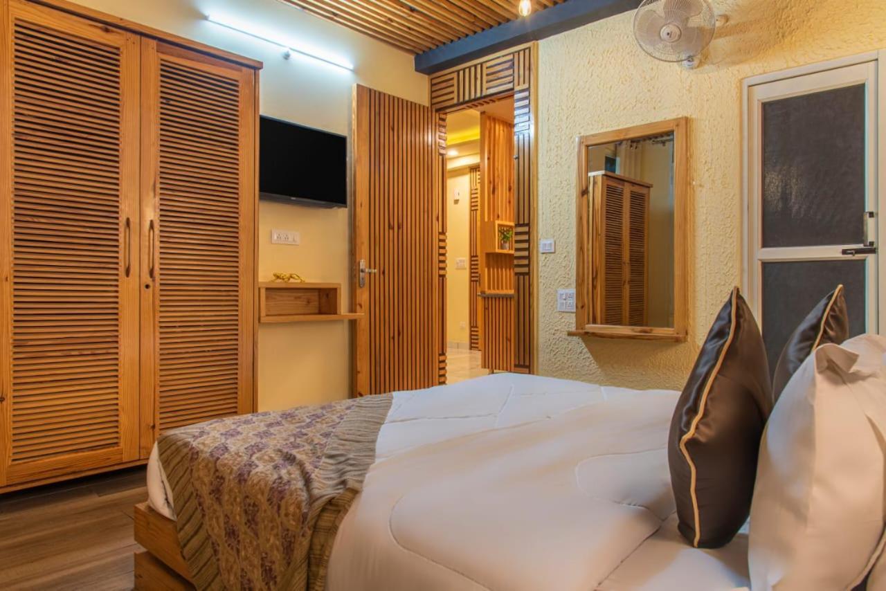 Apartamento Host Jatin Kasauli Crest 7O1827O7O3 Exterior foto