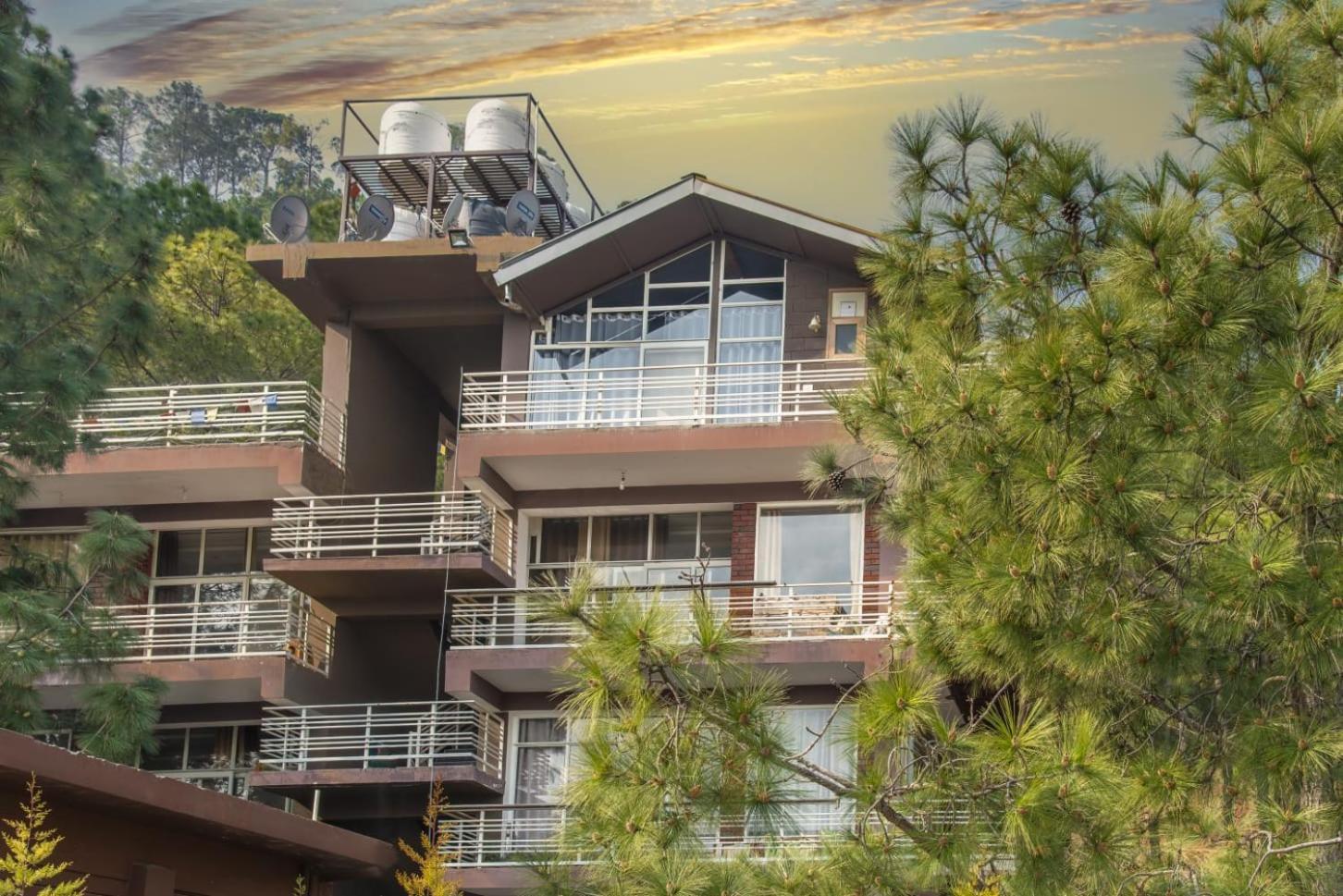 Apartamento Host Jatin Kasauli Crest 7O1827O7O3 Exterior foto