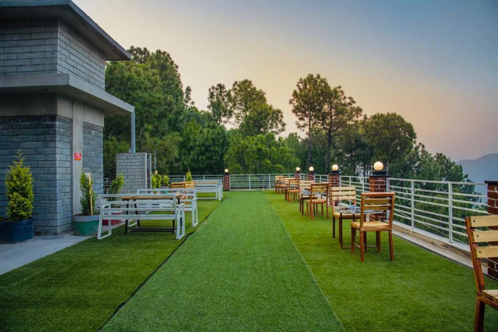 Apartamento Host Jatin Kasauli Crest 7O1827O7O3 Exterior foto